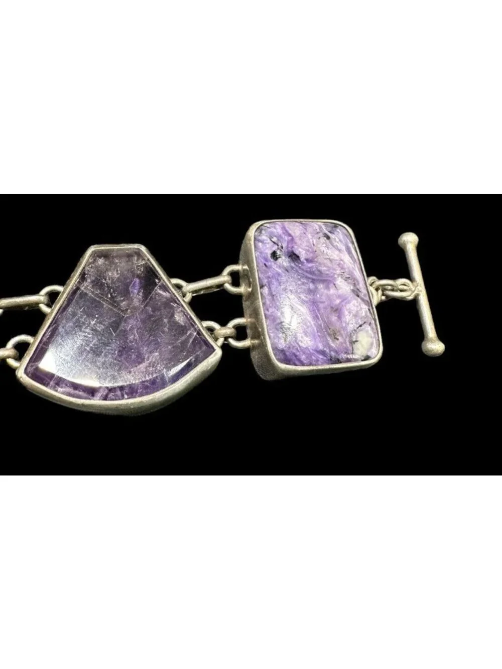Handmade ancient echos